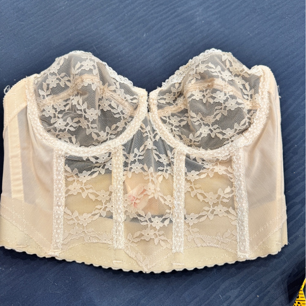 Vintage Cream Floral Lace Bustier Lingerie ~ Backless by Young Smoothie 34C - Picture 5 of 5